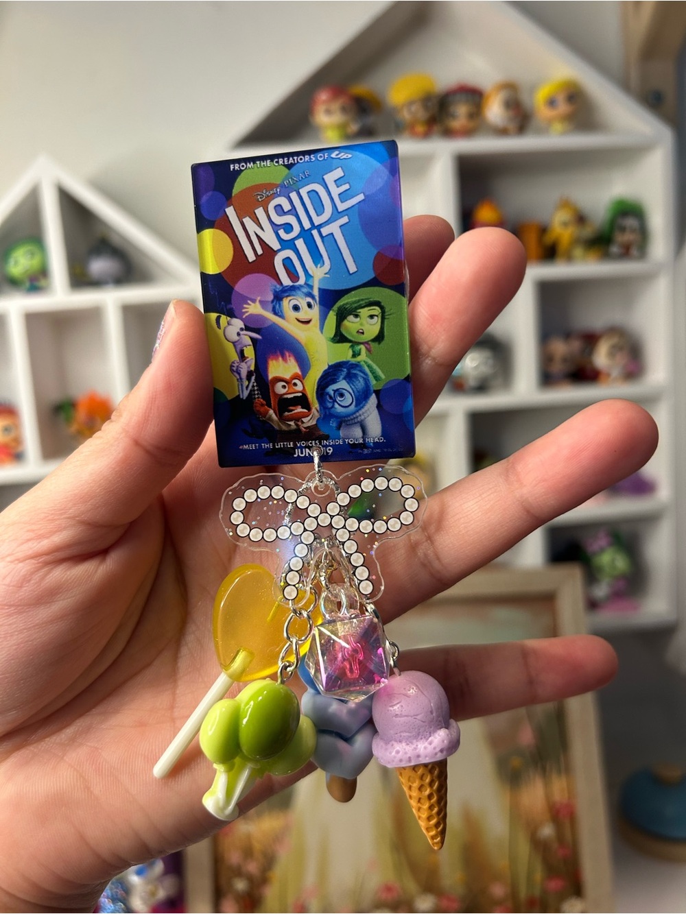Junk charm popsocket
